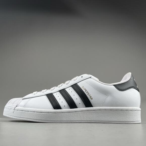 Adidas Superstar Men's 10.5 White Black Leather Casual Sneakers Athletic  EG4958